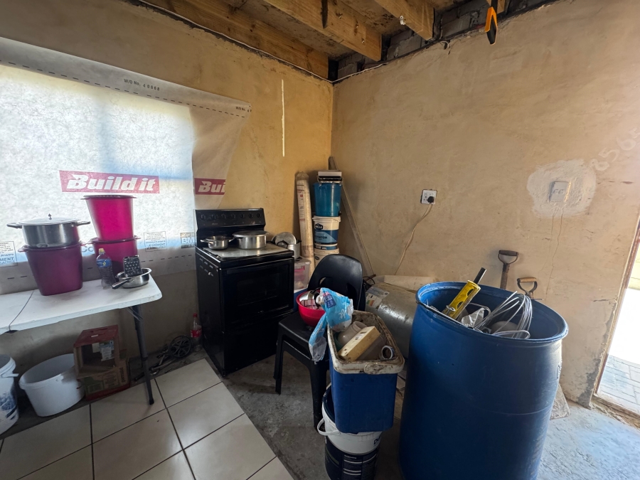 6 Bedroom Property for Sale in Electric City Western Cape